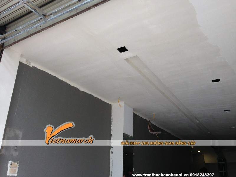 Sơn bả hoàn thiện trần thạch cao số 248 đường Cầu Giấy 04