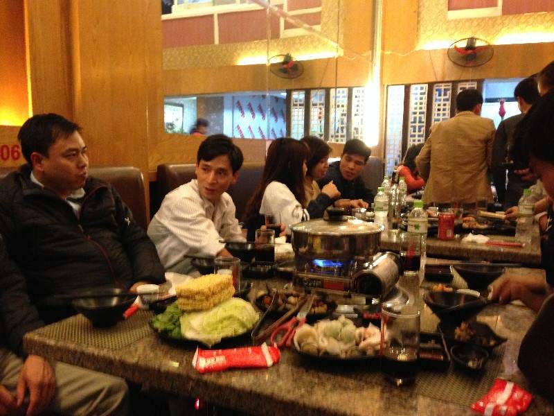 14-02-2015-lien-hoan-cuoi-nam-cong-ty-tnhh-vietnamarch-11