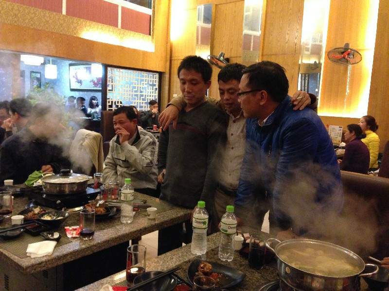 14-02-2015-lien-hoan-cuoi-nam-cong-ty-tnhh-vietnamarch-12