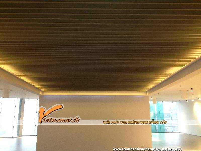 tran-thach-cao-showroom-bep-siematic-so-8-ton-that-thuyet-ha-noi-02