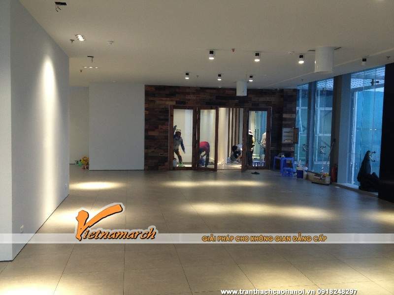 tran-thach-cao-showroom-bep-siematic-so-8-ton-that-thuyet-ha-noi-04