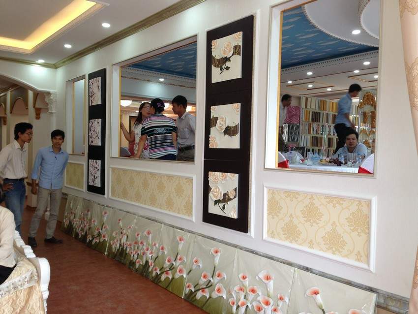 Phào chỉ vật liệu tranh trang trí nội thất được trưng bày  10