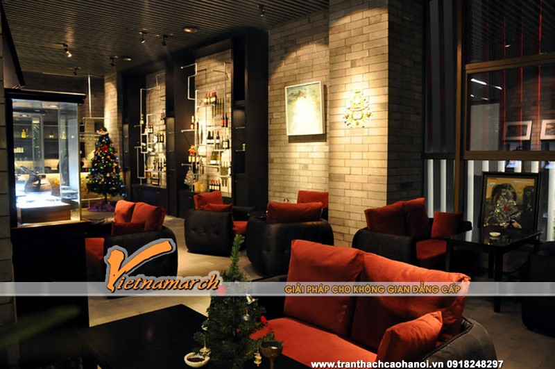 Kết hợp trần thạch cao và đèn trần quán cafe cho không gian quá thêm lung linh