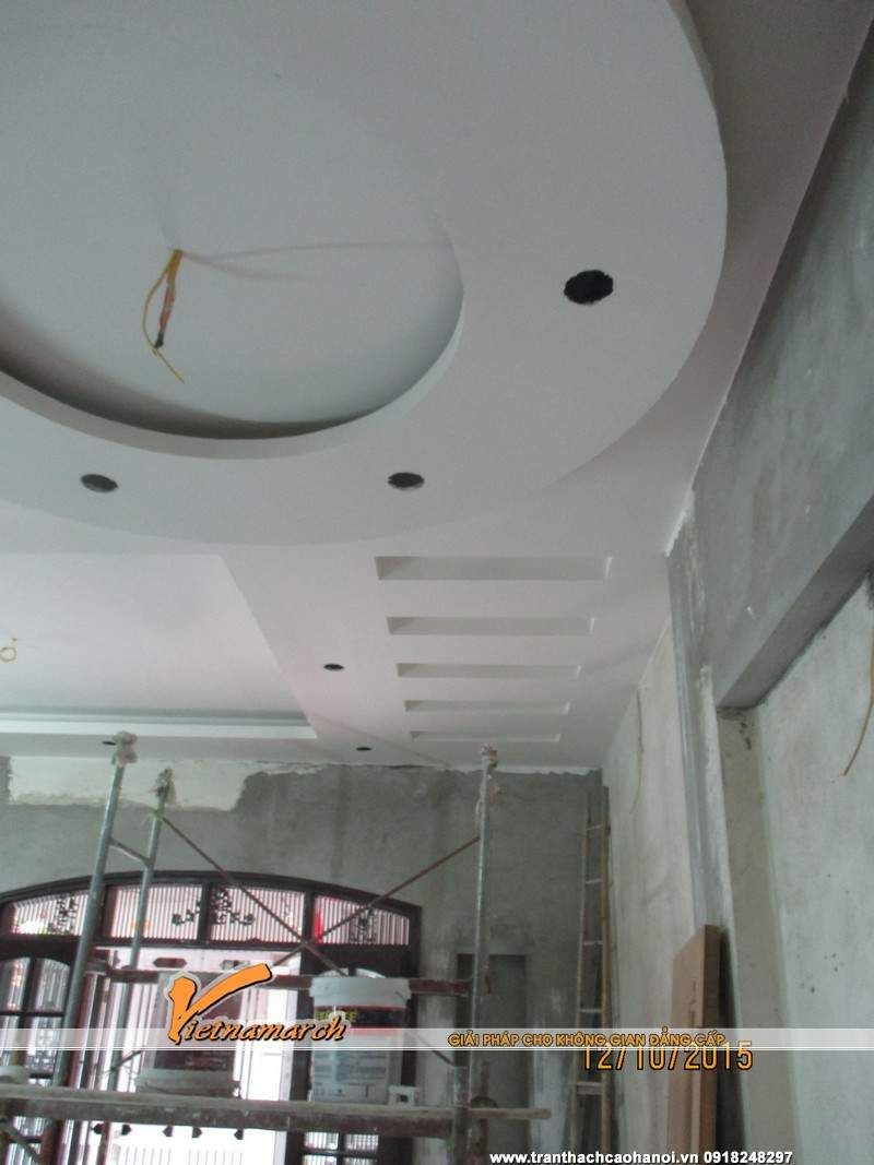 Thi công trần nhà anh Tiến số 14 ngõ 6 đường 800A Nghĩa Đô 03