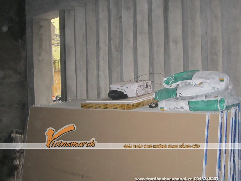 Vật tư chất lượng và đầy đủ được mang tới công trình chuẩn bị thi công