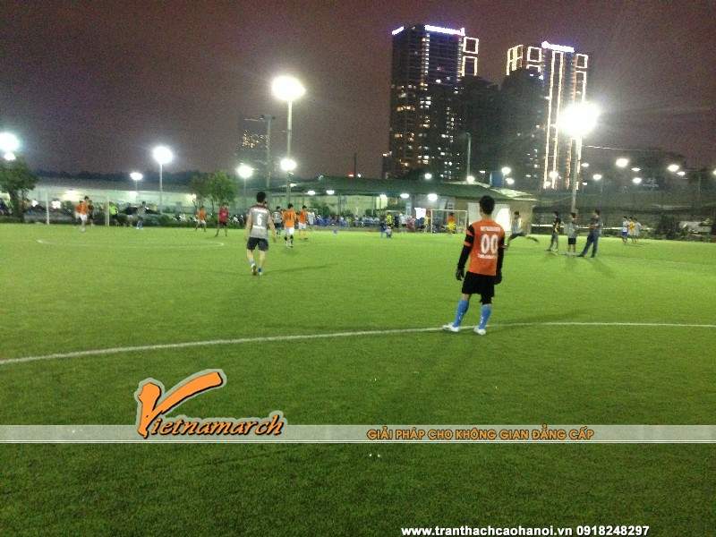 doi-bong-cong-ty-tran-thach-cao-vietnamarch-da-tai-san-88-le-van-luong-04