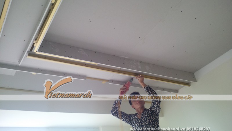 Đội thợ thi cong tran thach cao chuyên nghiệp mang đến những công trình trần hoàn hảo