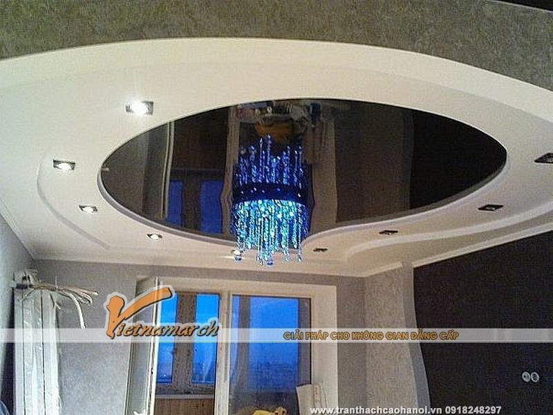 Đổi mới không gian bằng hệ Trần thạch cao kết hợp đèn chùm đẹp 03