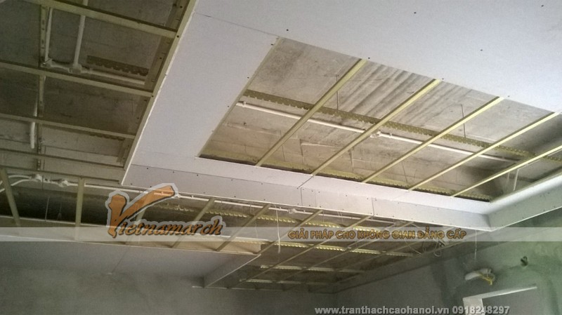 thi công trần thạch cao cho nhà chị Quyên tại Trung Văn thi công trần thạch cao cho nhà chị Quyên tại Trung Văn