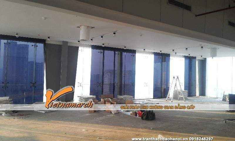 tran-thach-cao-showroom-siematic-cong-ty-vietnamarch03