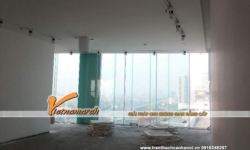 tran-thach-cao-showroom-siematic-cong-ty-vietnamarch04