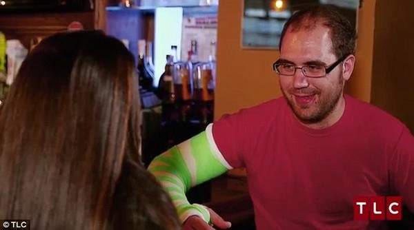 nghien-dap-thach-cao-len-nguoi-mat-tien-ti-05