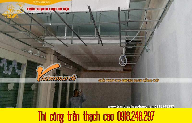 vai-hinh-anh-thi-cong-tran-thach-cao-ngay-12-12-2014-03