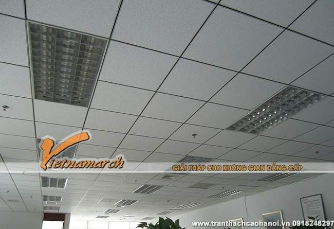 cong-nhan-lao-dong-pho-thong-thi-cong-tran-thach-cao